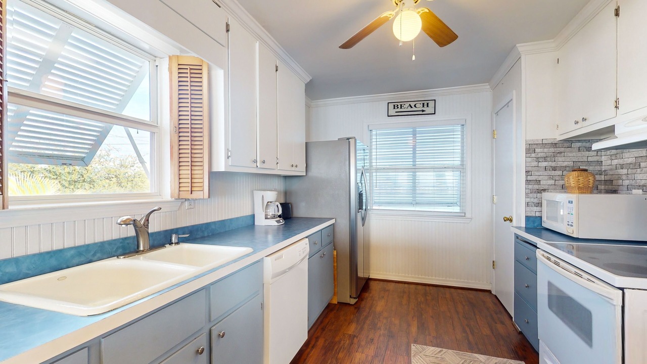 Photo of Kitchen in Royal Lagoons