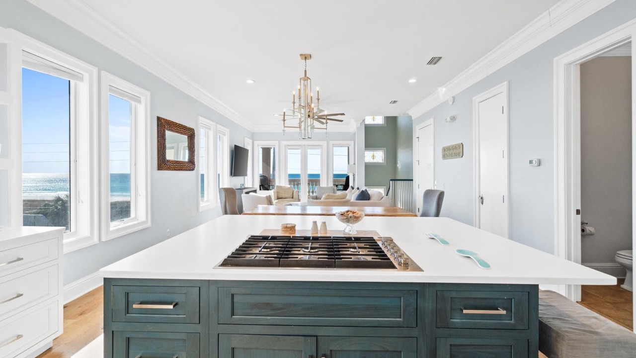 Photo of Kitchen in Laguna Beach