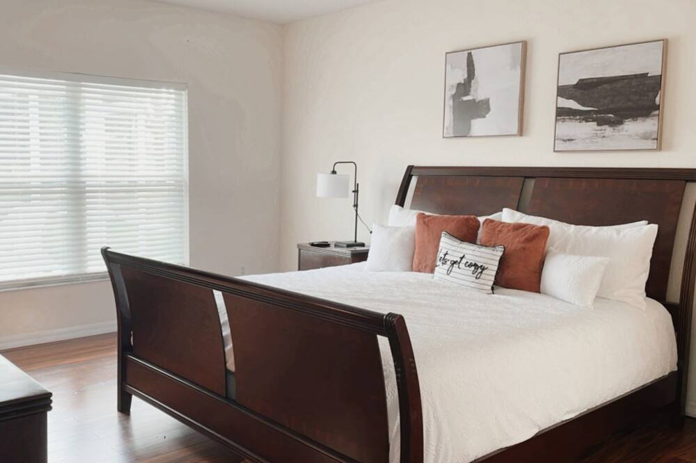 Photo of Bedroom in Haines City
