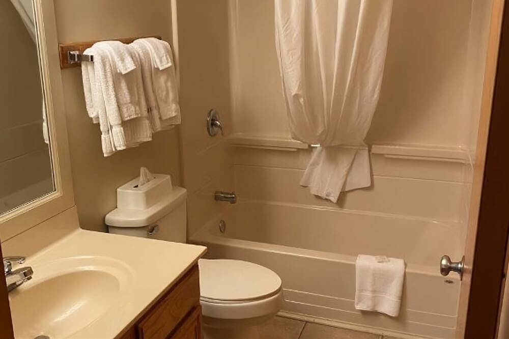 Photo of Bathroom in Sapphire