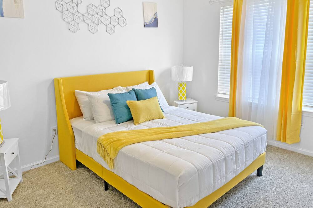 Photo of Bedroom in Madison