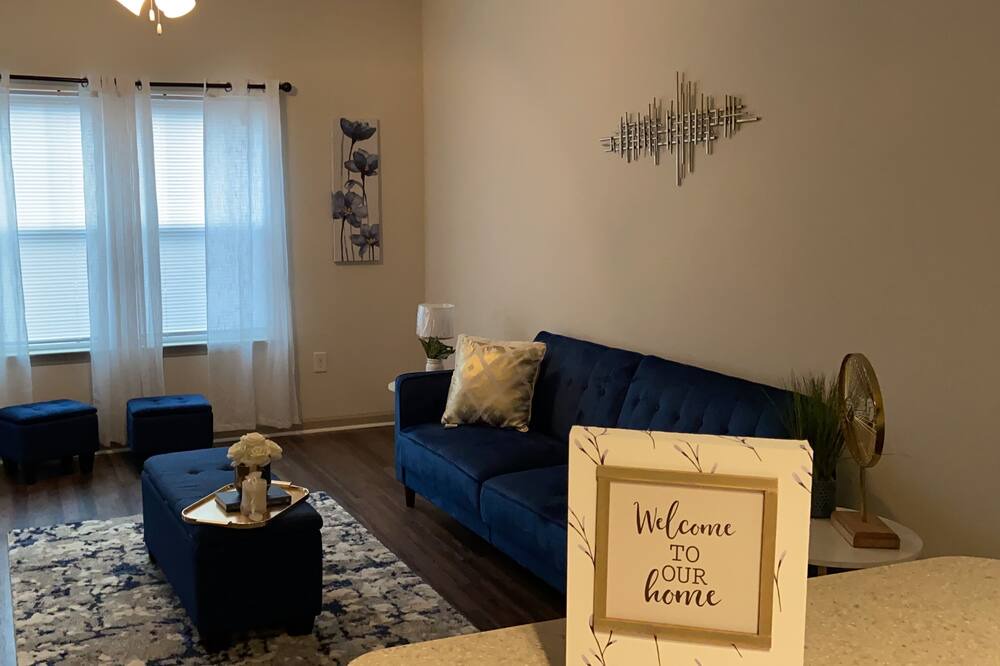 Photo of Livingroom in Buford