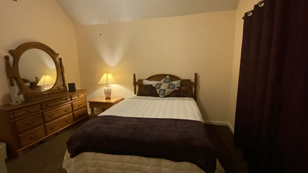 Photo of Bedroom in Snellville