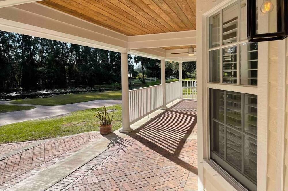 Photo of Others in Palm Beach Country Estates