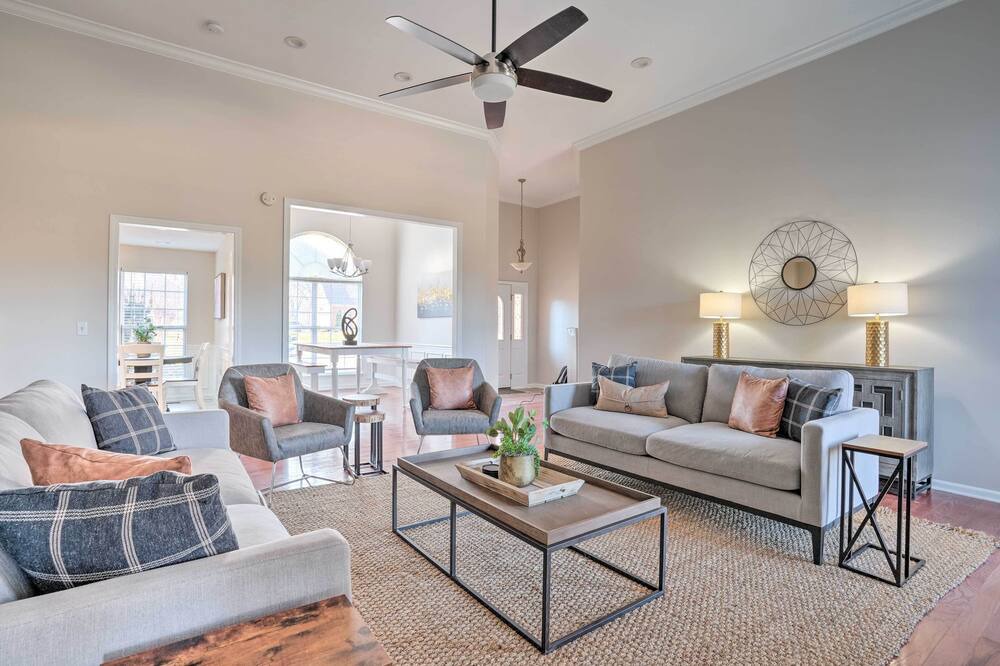 Photo of Livingroom in Soddy-Daisy