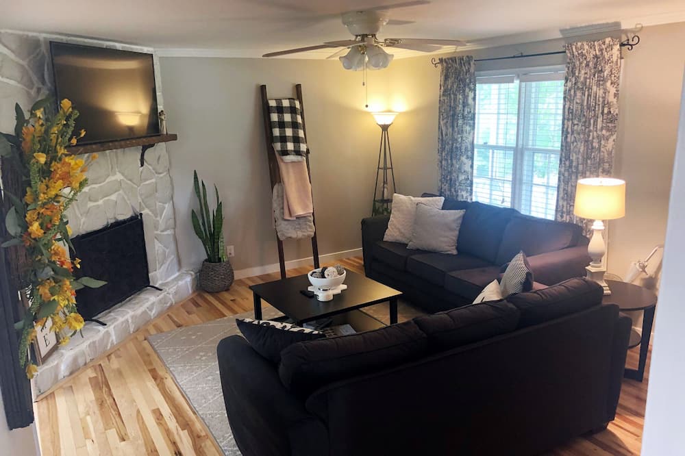 Photo of Livingroom in Athens