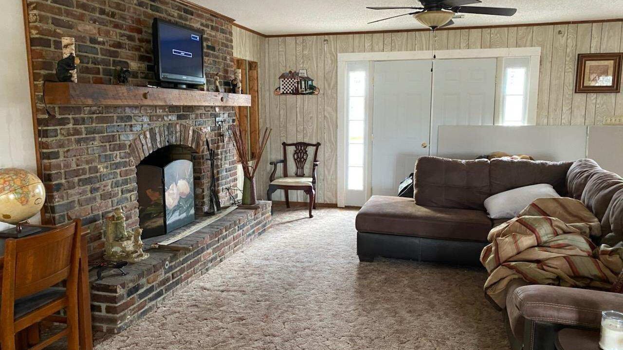 Photo of Livingroom in Donalsonville