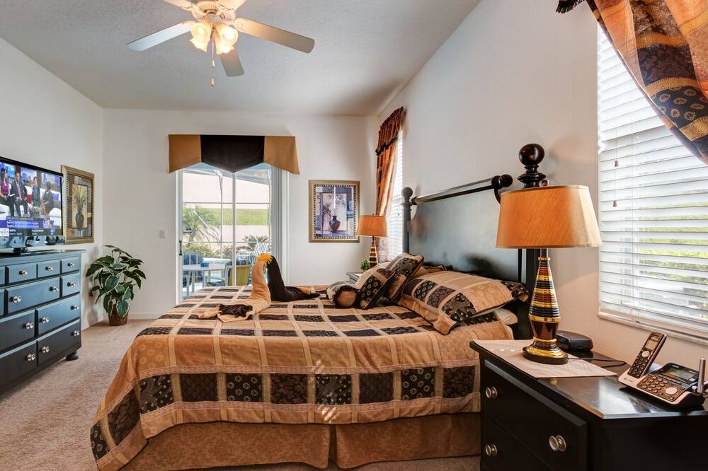 Photo of Bedroom in Haines City