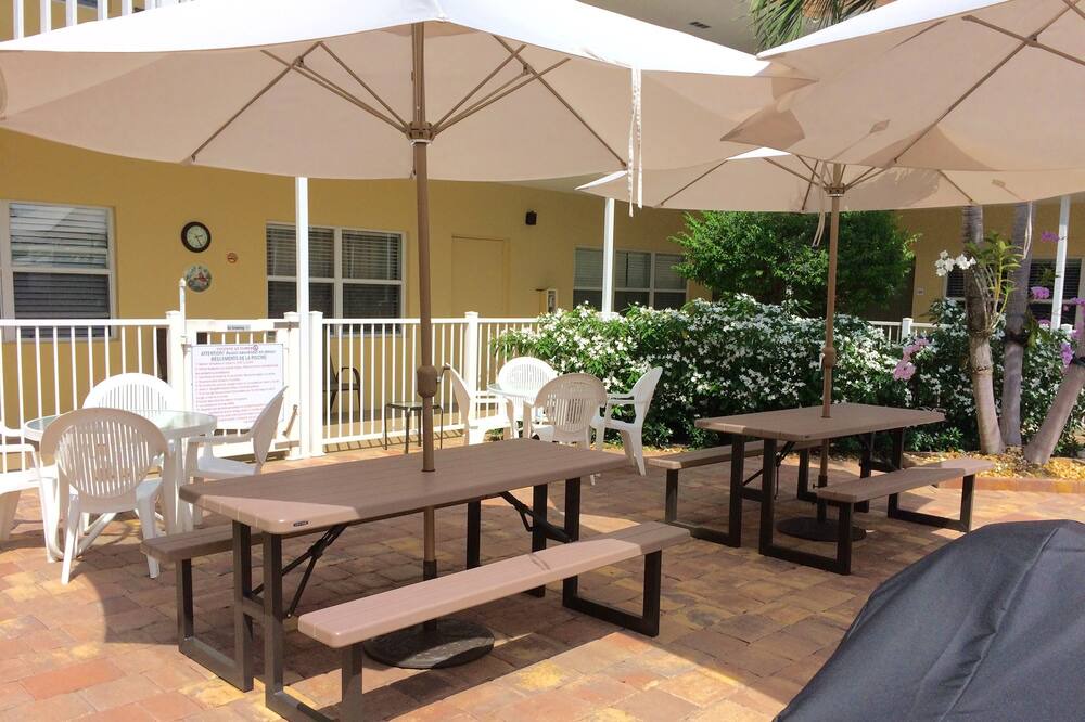 Photo of Patio Balcony in Harbor Village