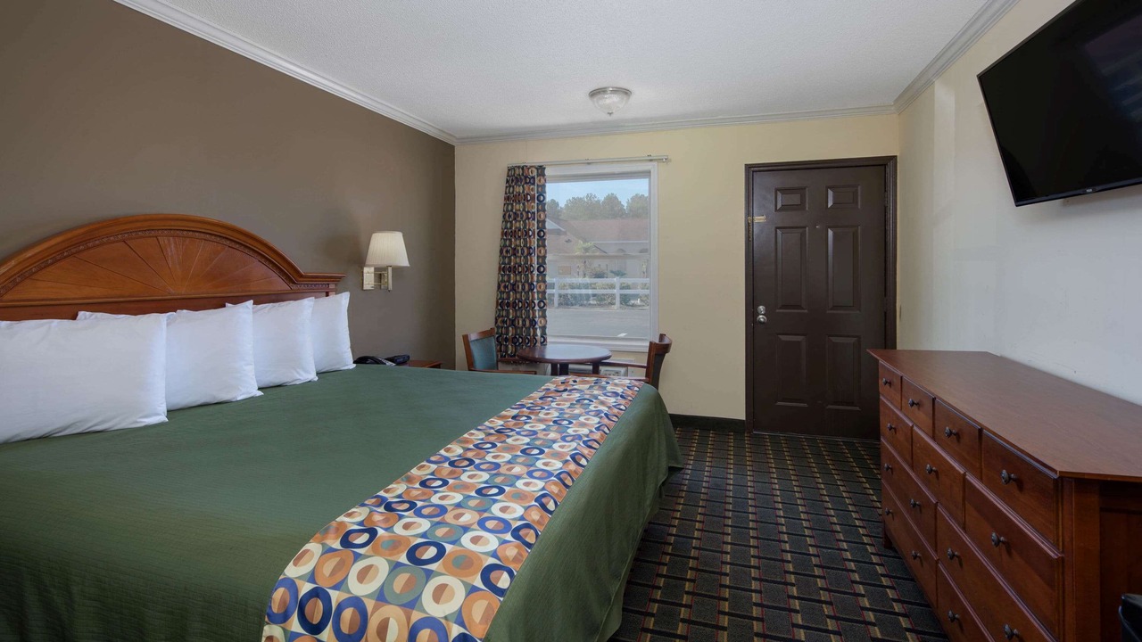 Photo of Bedroom in Orangeburg