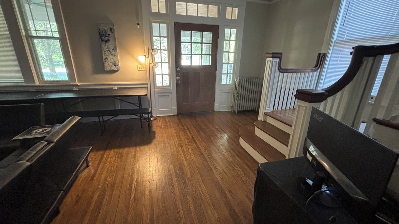 Photo of Bedroom in Crosstown