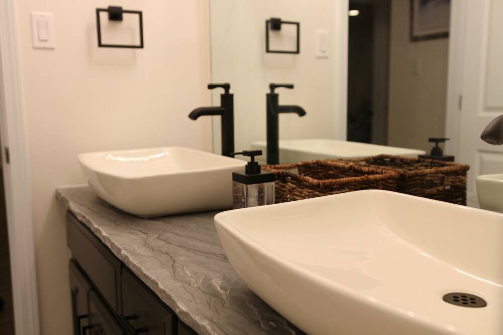 Photo of Bathroom in Ellendale