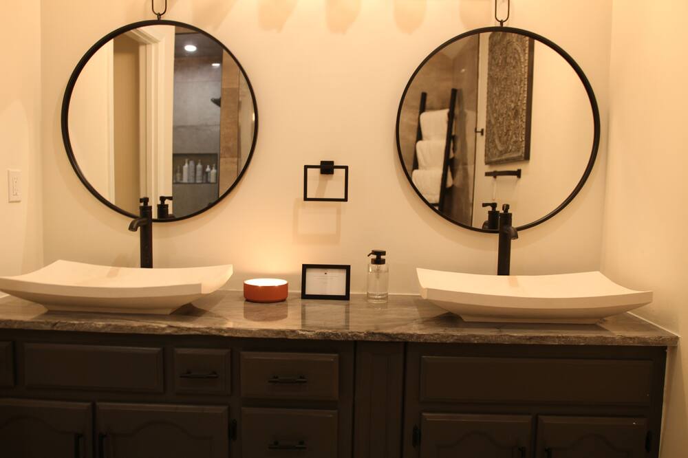 Photo of Bathroom in Ellendale