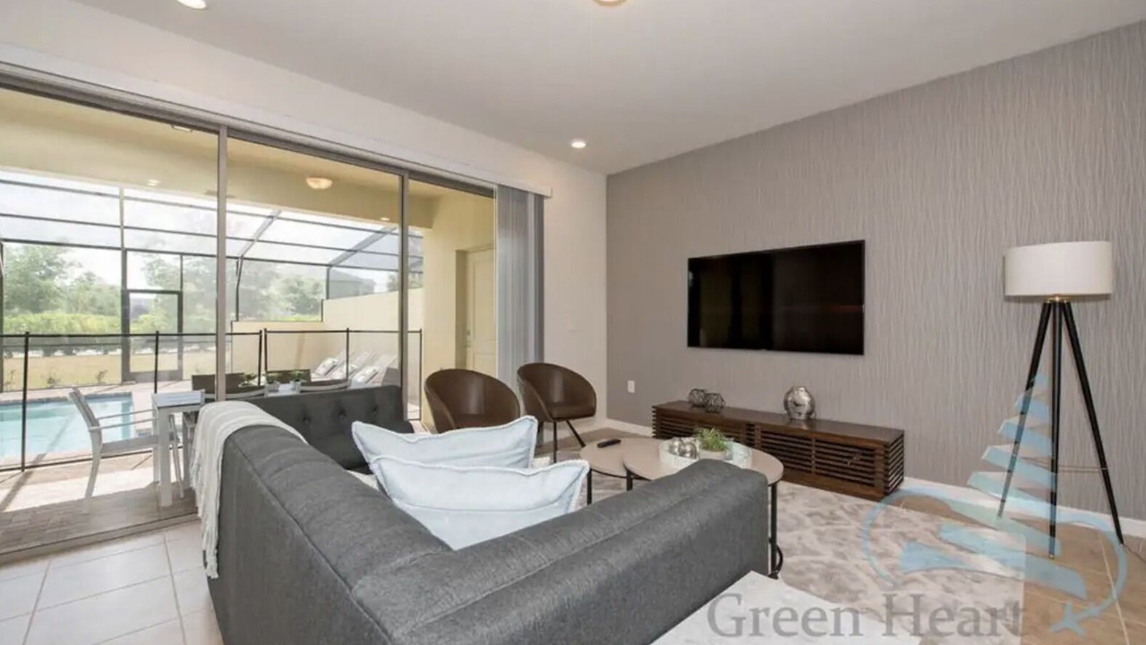 Photo of Livingroom in Sunridge Woods