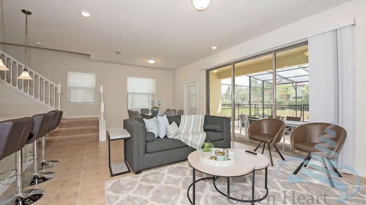 Photo of Livingroom in Sunridge Woods