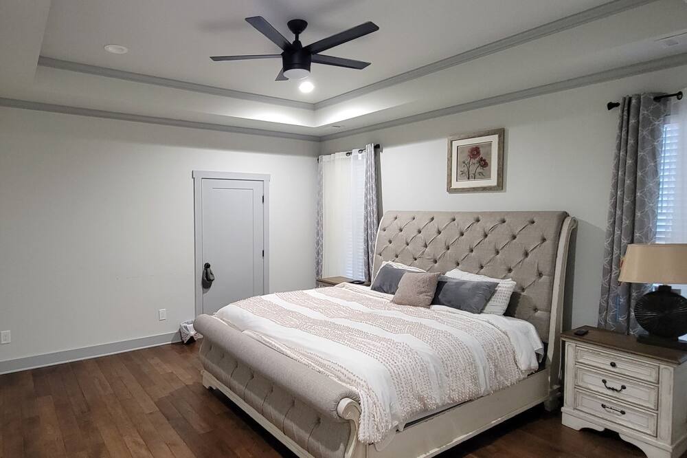 Photo of Bedroom in Snellville