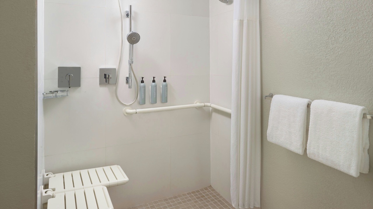 Photo of Bathroom in Hunt Club