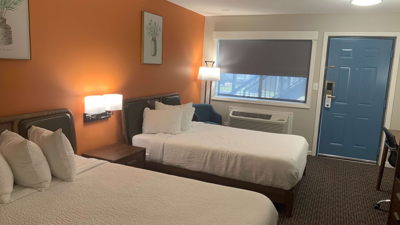 Photo of Bedroom in Greenville - Spartanburg