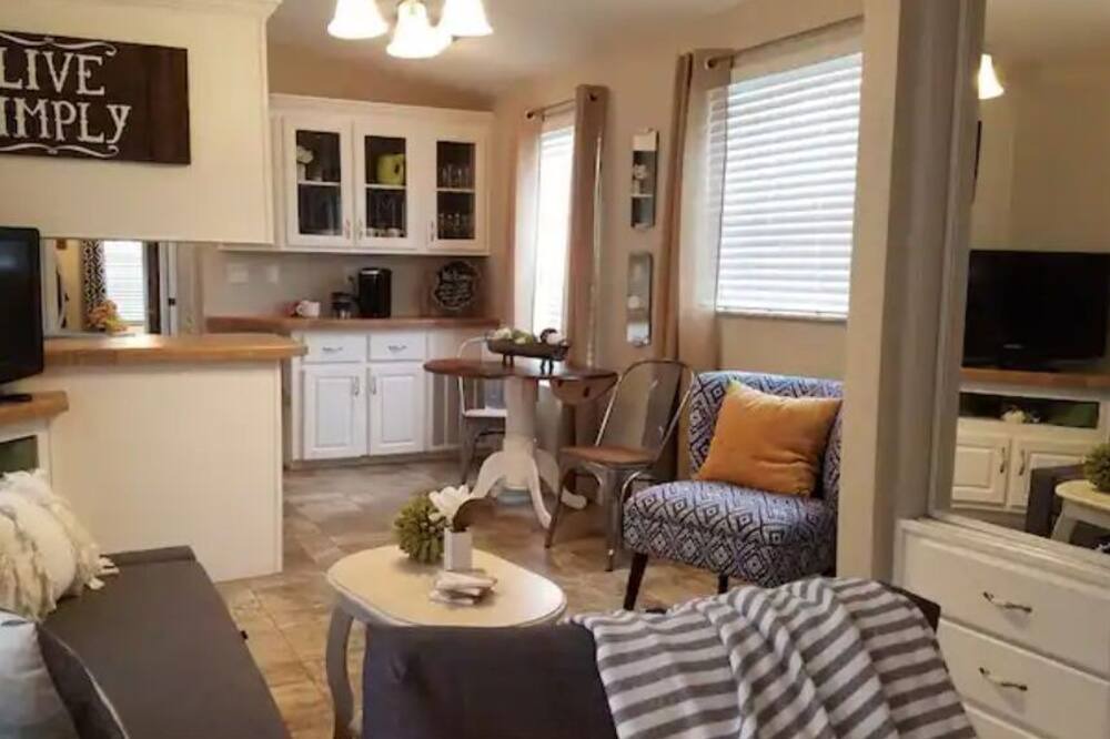 Photo of Livingroom in Kissimmee
