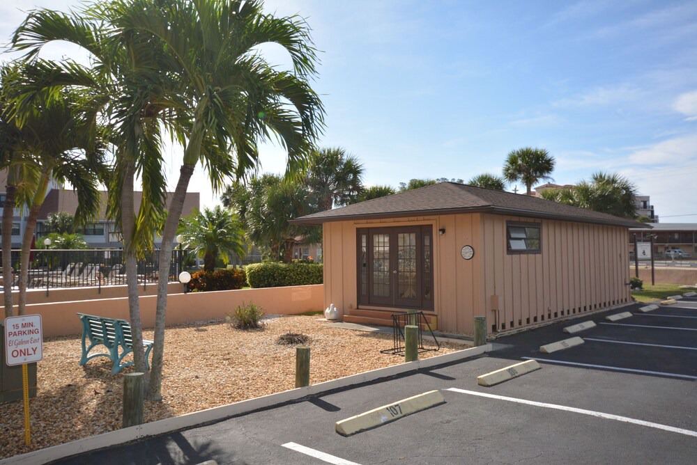 Photo of Others in Englewood