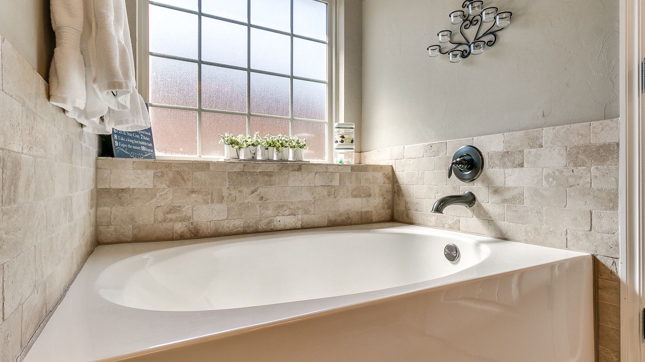 Photo of Bathroom in Central City