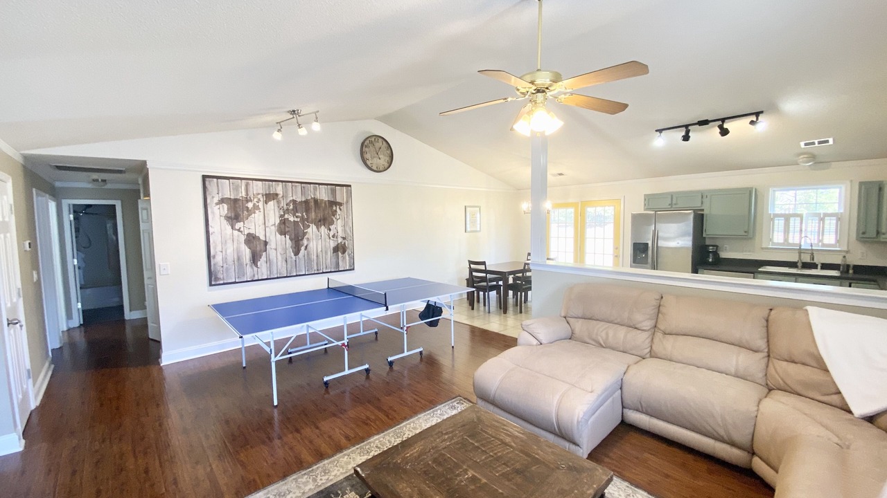 Photo of Livingroom in Conestee