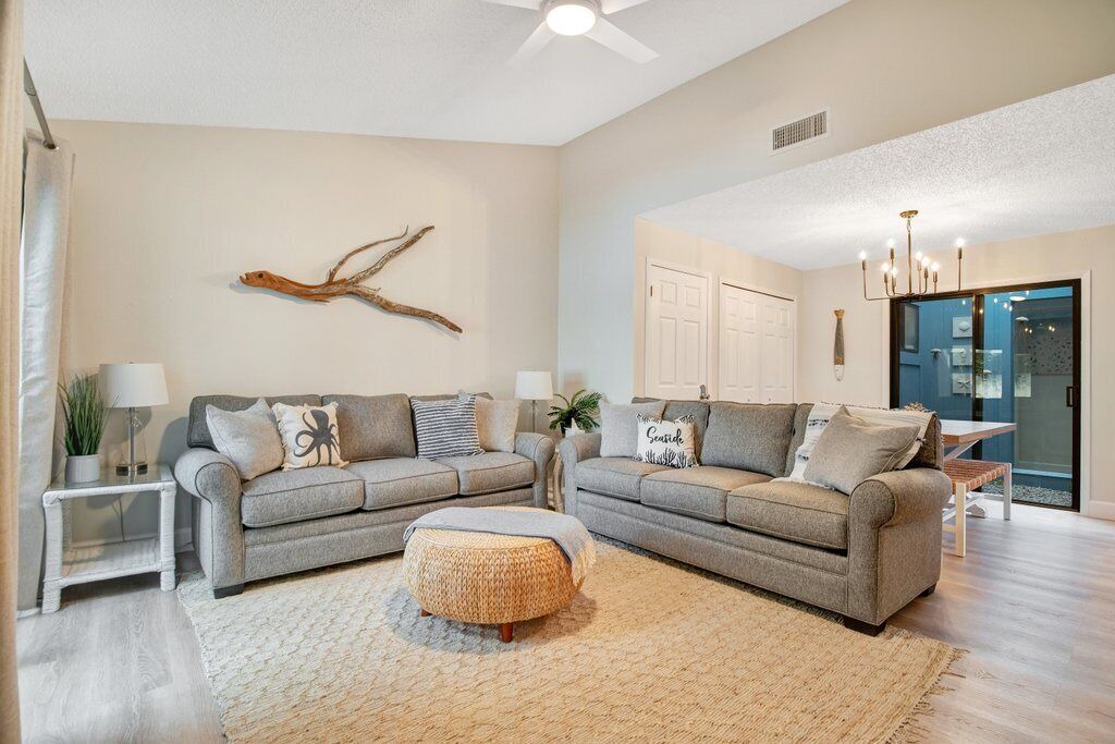 Photo of Bedroom in New Smyrna Beach