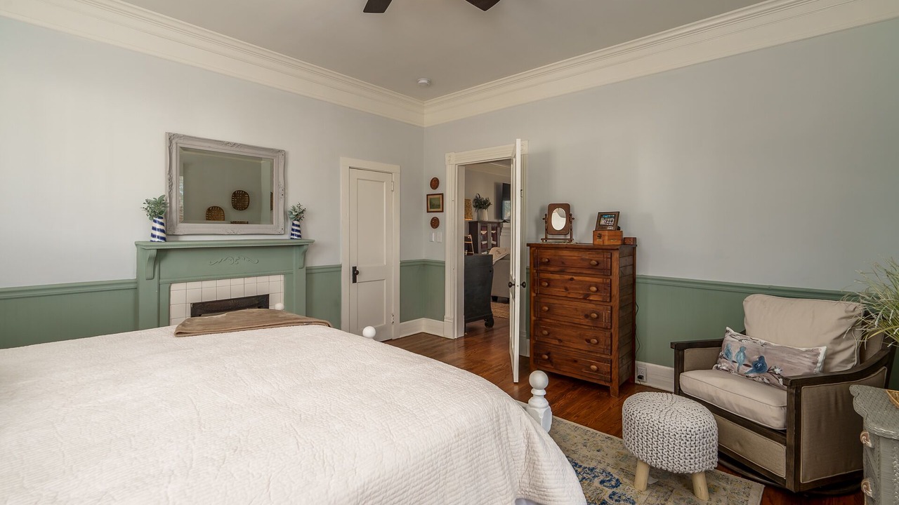 Photo of Bedroom in Monroe