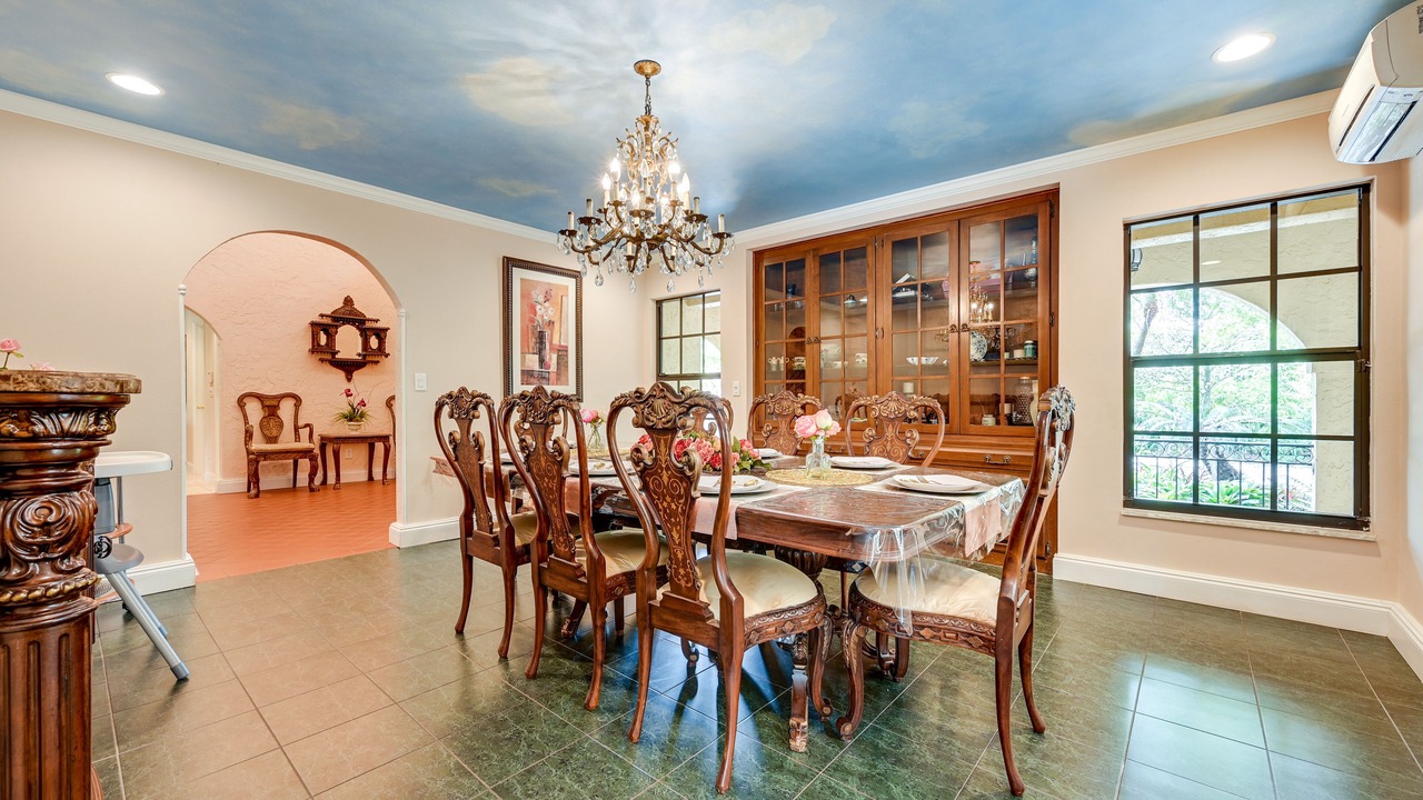 Photo of Livingroom in Temple Terrace