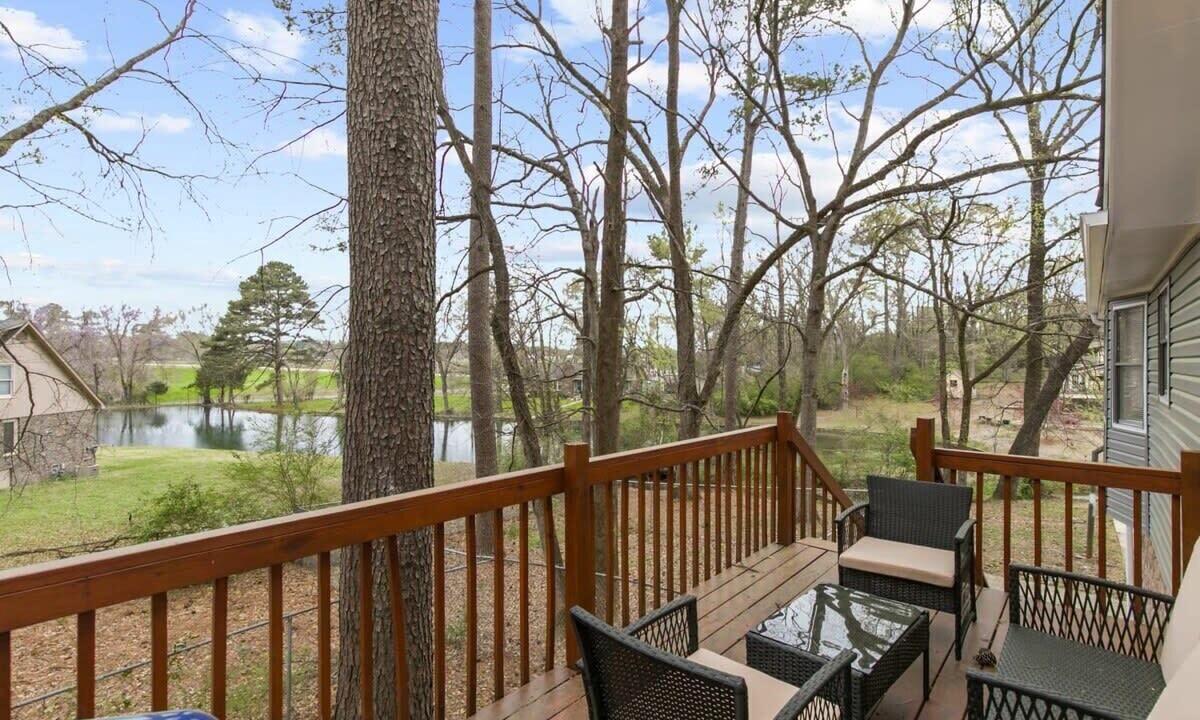 Photo of Outdoor in Crestline Heights