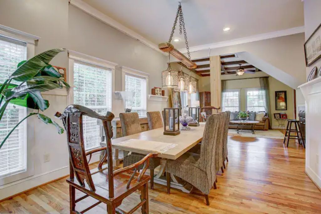 Photo of Bedroom in East Side