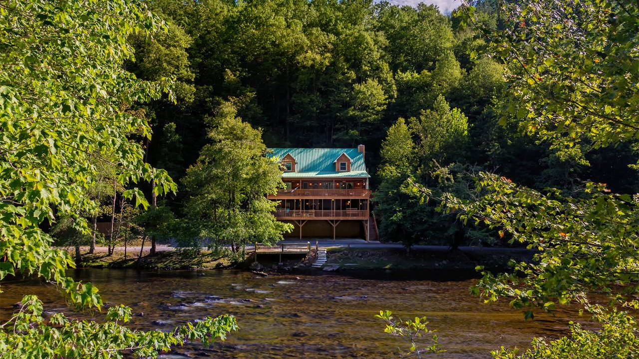 Photo of Outdoor in Sylva