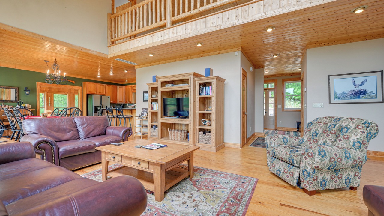 Photo of Livingroom in Wedowee