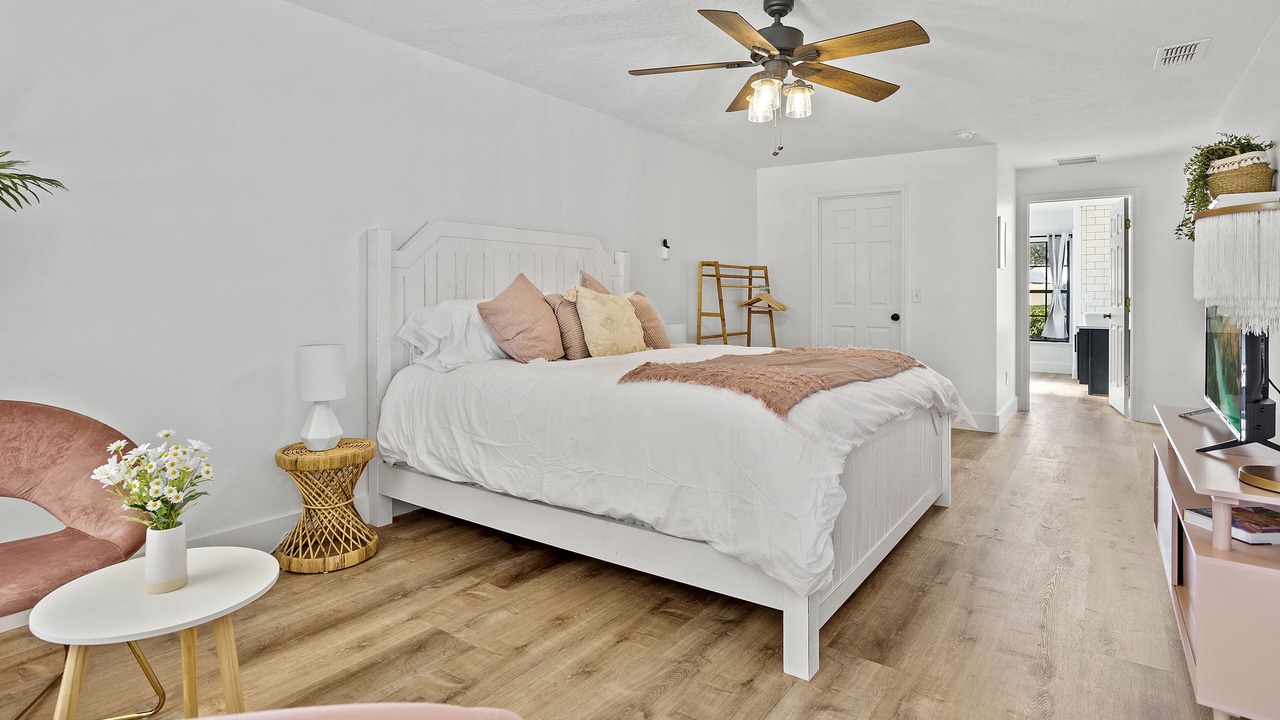 Photo of Bedroom in Legacy Park
