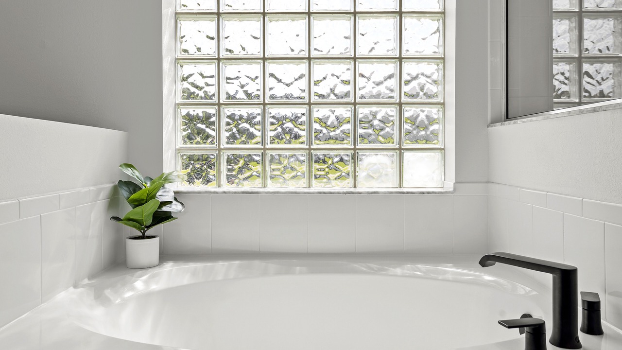 Photo of Bathroom in Legacy Park