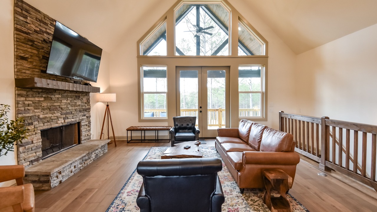 Photo of Livingroom in Ellijay