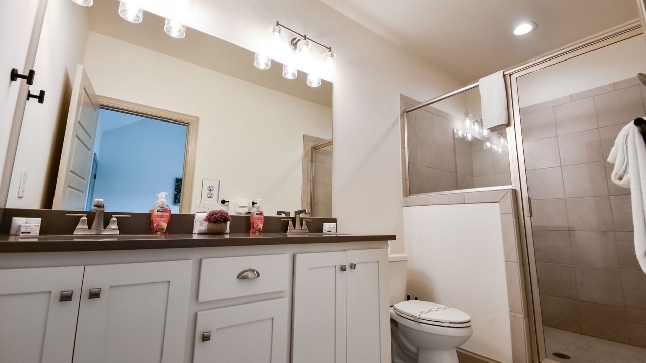 Photo of Bathroom in Ellijay