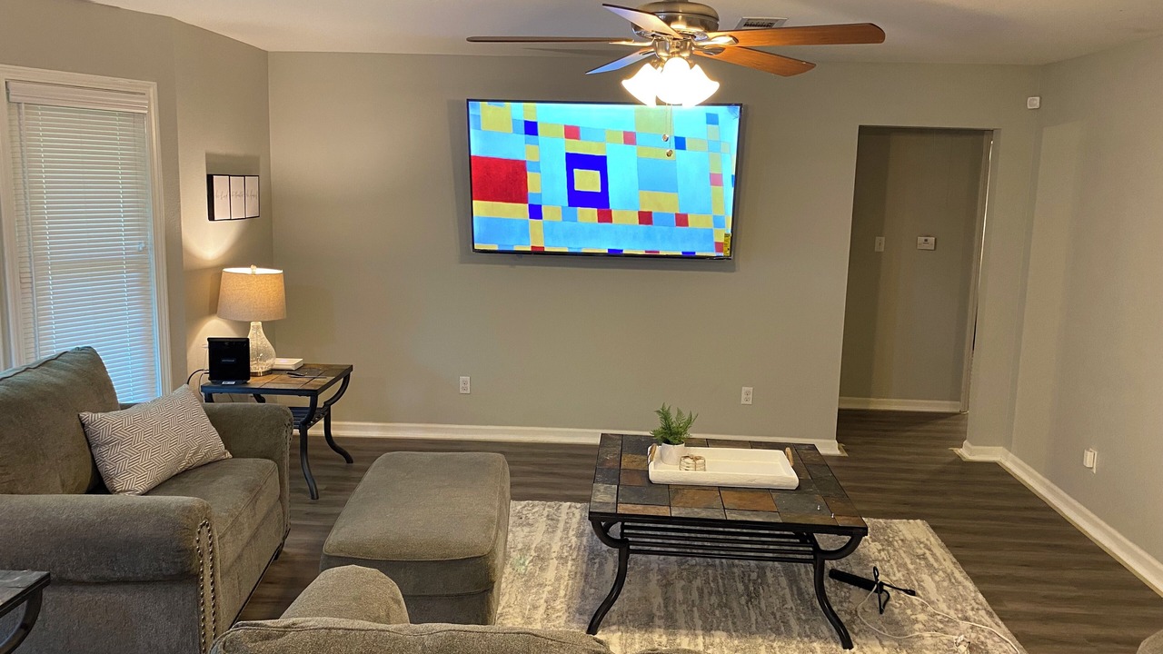 Photo of Livingroom in Pine Bluff