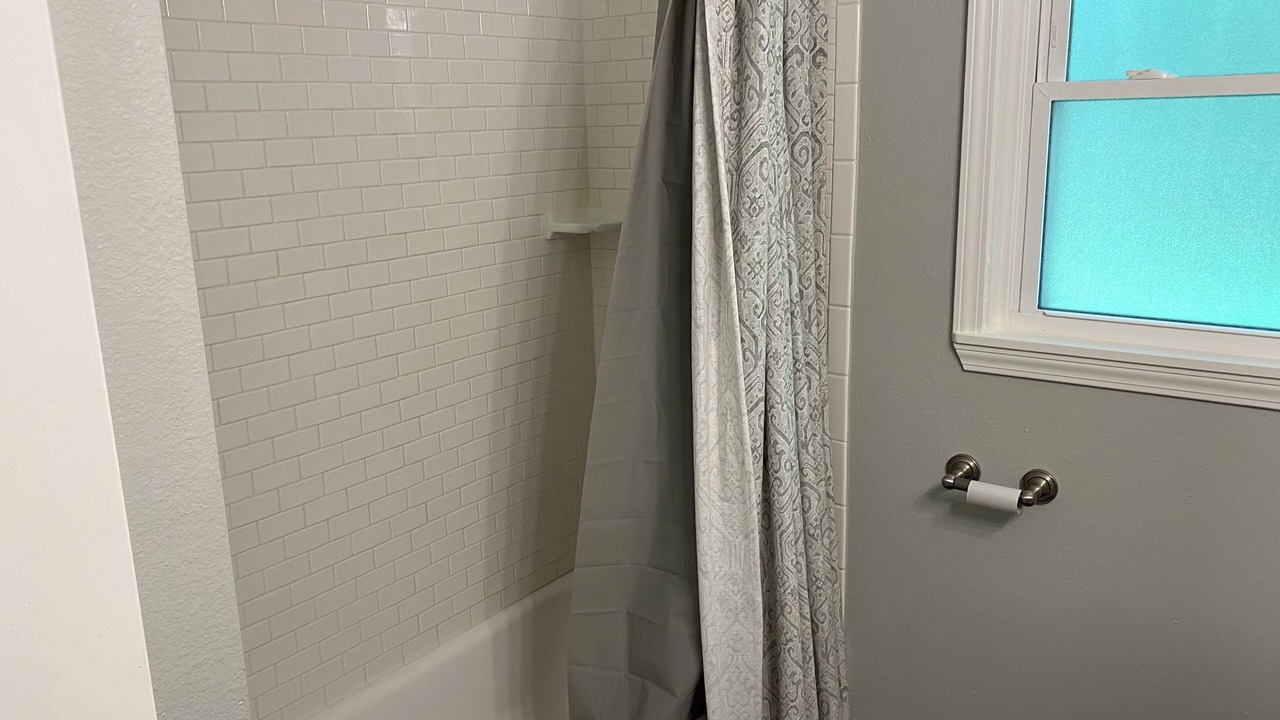 Photo of Bathroom in Pine Bluff
