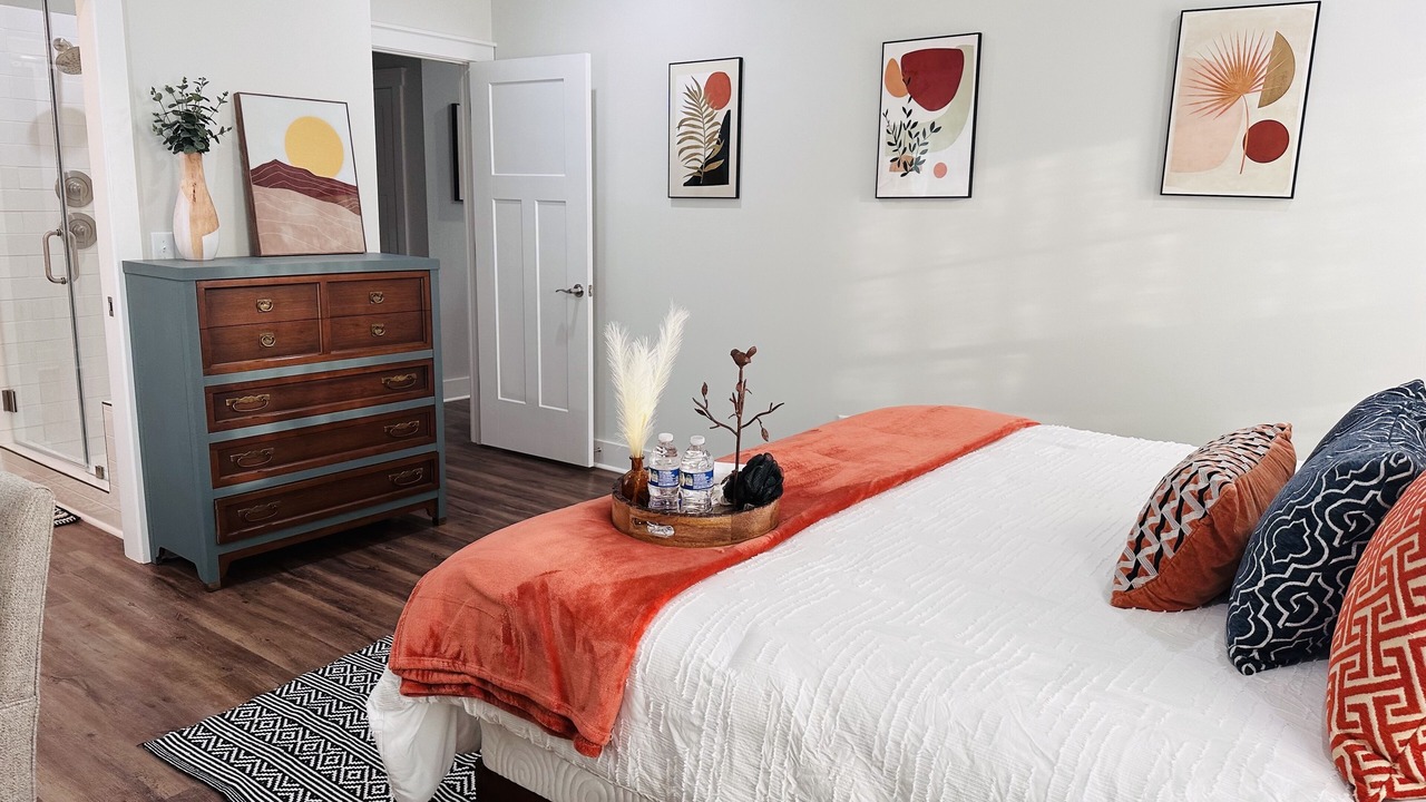 Photo of Bedroom in Central