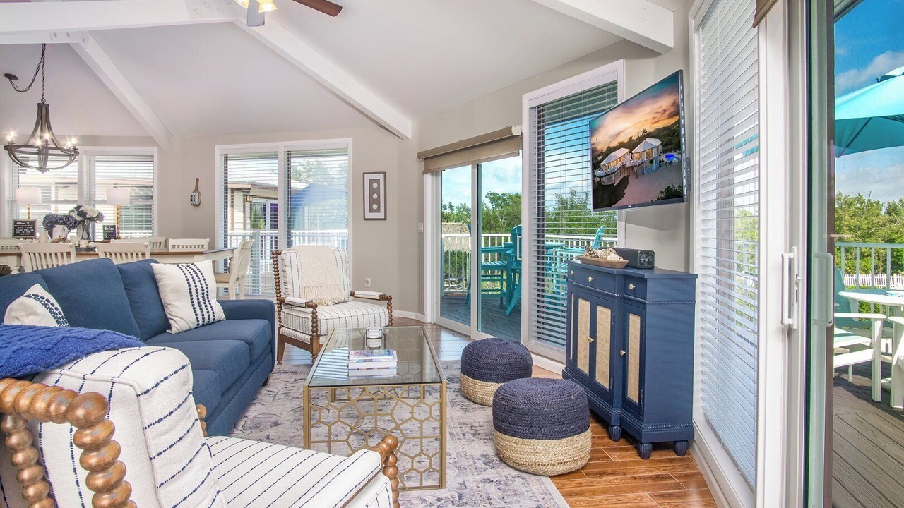 Photo of Livingroom in Little Torch Key