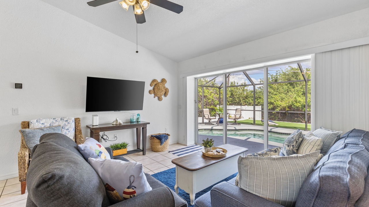 Photo of Livingroom in Port Charlotte
