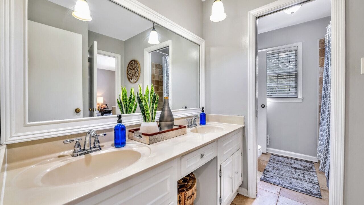 Photo of Bathroom in East Cobb