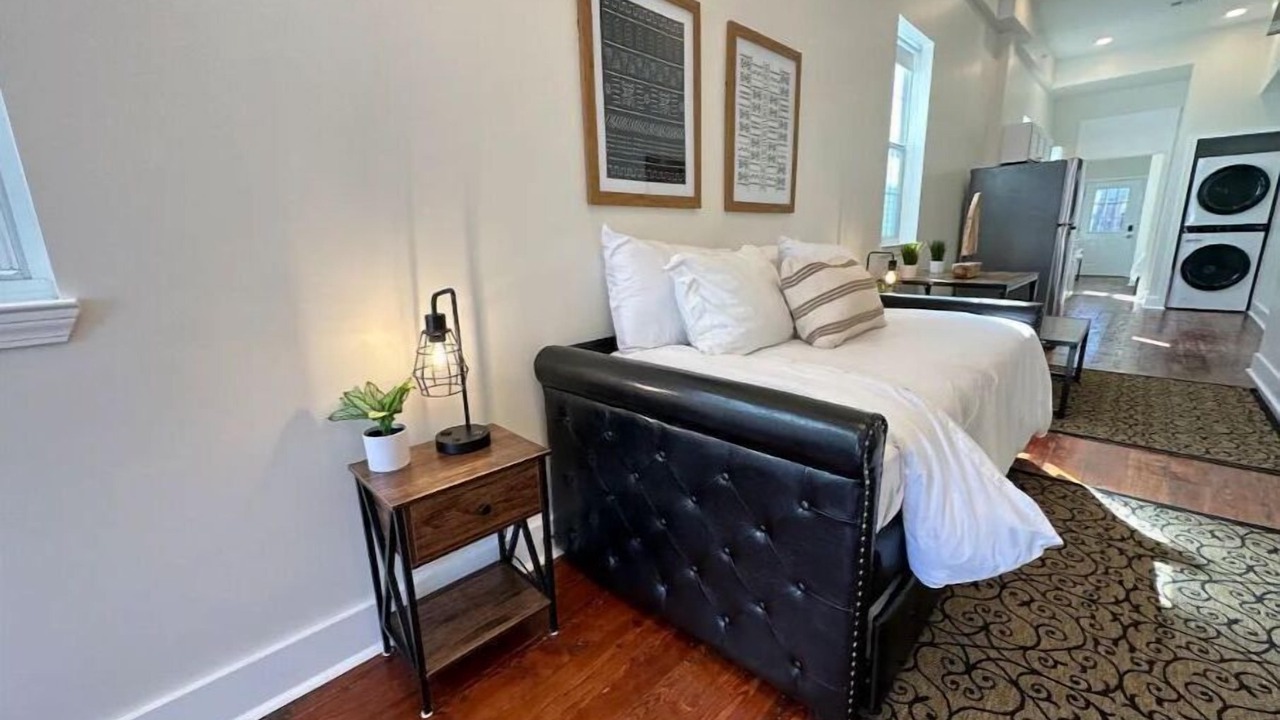 Photo of Bedroom in West Riverside