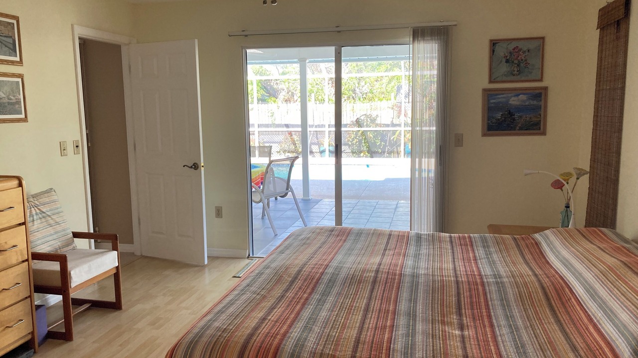 Photo of Bedroom in Venice Gardens