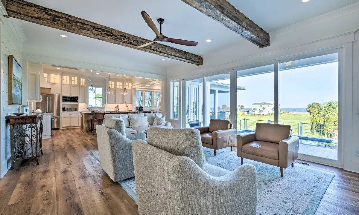 Photo of Livingroom in Saint Helena Island