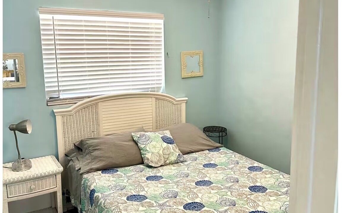 Photo of Bedroom in Lake Worth