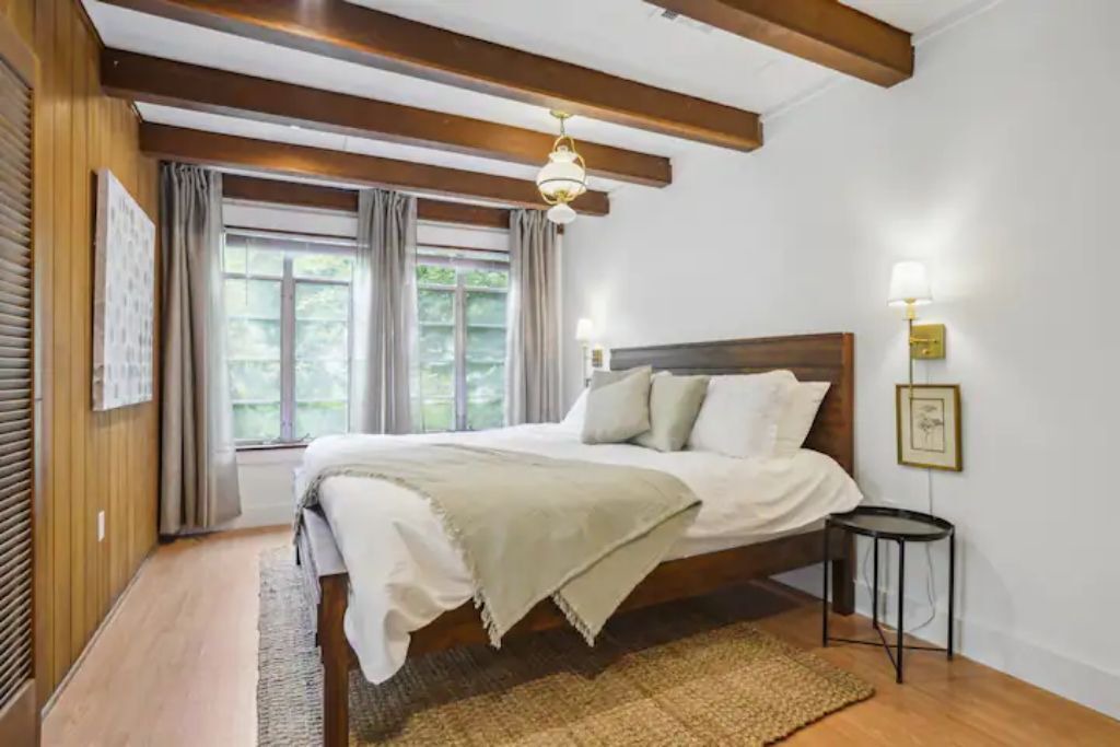 Photo of Bedroom in Highlands - Perkins