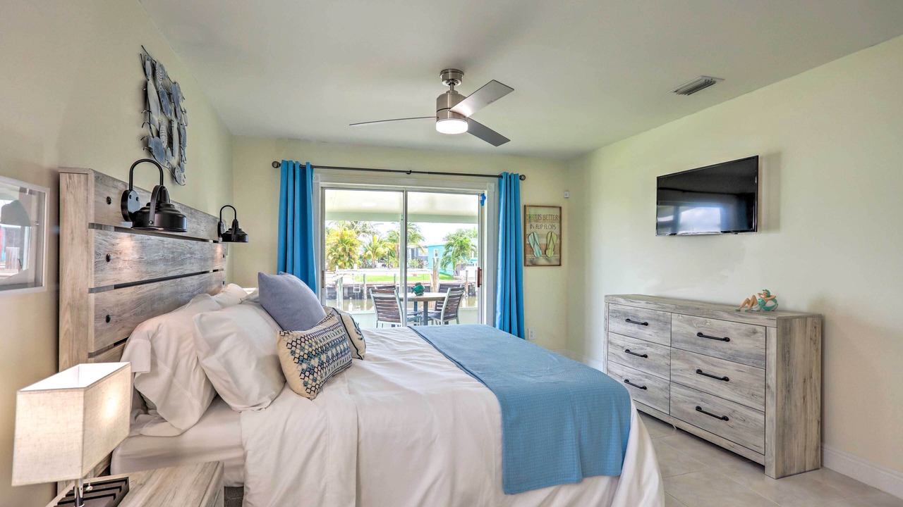 Photo of Bathroom in Hutchinson Island South