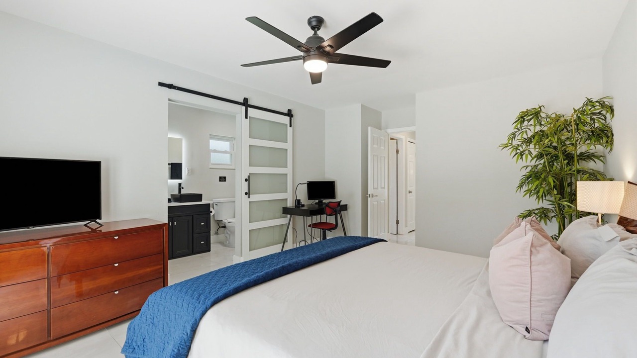 Photo of Bedroom in Wellington